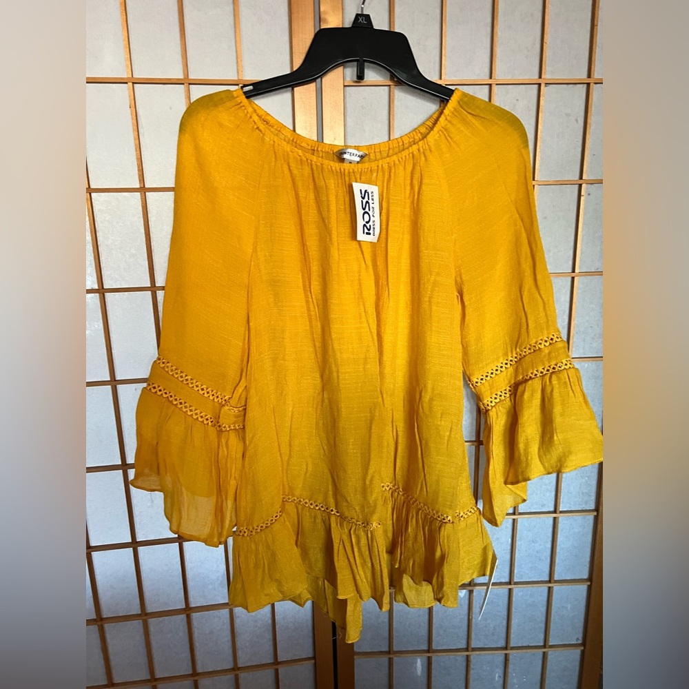 Cute fall blouse!